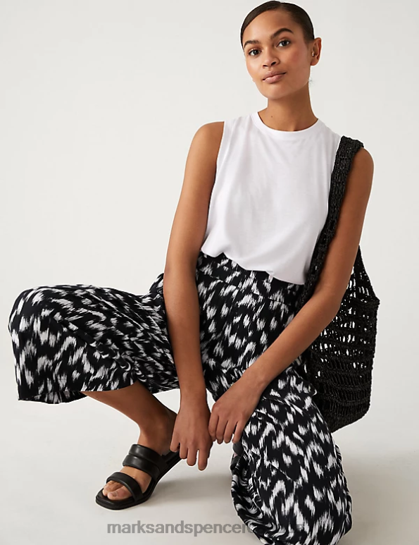 Women Black/White Clothing Marks & Spencer Printed Wide Leg Cropped Trousers 20VTD2743 - Marks and Spencer online